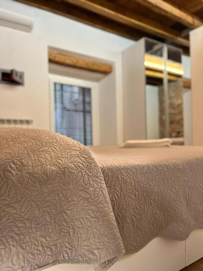 Teodorico Room & Apartment 베로나 외부 사진
